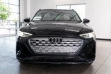 Used 2024 Audi Q8 e-tron Premium Plus image 3
