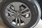 Used 2025 Nissan Frontier SV image 4