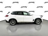 New 2025 BMW X5 xDrive50e w/ Premium Package image 4