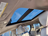 Used 2020 Chrysler Pacifica Limited image 5