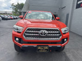 Used 2016 Toyota Tacoma TRD Off-Road image 2
