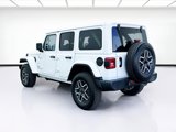 Used 2024 Jeep Wrangler Sahara image 6