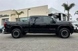 Used 2022 GMC Sierra 2500 AT4 w/ AT4 Preferred Package image 3