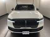 New 2025 Lincoln Navigator L Reserve image 2