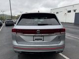 New 2025 Volkswagen Atlas SEL Premium R-Line image 4