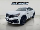 Used 2020 Volkswagen Atlas Cross Sport SE w/ Panoramic Sunroof Package image 3