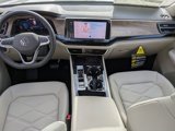 New 2025 Volkswagen Atlas SE image 3