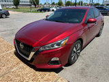 Used 2021 Nissan Altima 2.5 SV image 2
