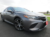 Used 2018 Toyota Camry SE image 2