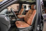 Used 2023 GMC Yukon XL Denali Ultimate image 4