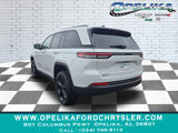New 2025 Jeep Grand Cherokee Altitude image 5