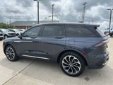 Used 2024 Lincoln Nautilus Reserve image 5