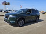 New 2025 Nissan Pathfinder SL w/ SL Premium Package image 3