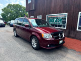 Used 2019 Dodge Grand Caravan SXT image 2