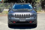 Used 2019 Jeep Cherokee Trailhawk image 3
