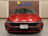 Used 2024 Hyundai Elantra SE image 6