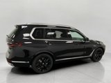 New 2025 BMW X7 xDrive40i image 2
