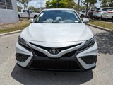 Used 2023 Toyota Camry SE image 3