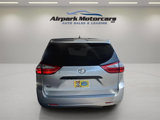 Used 2019 Toyota Sienna L image 4