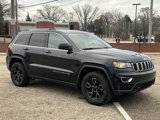 Used 2017 Jeep Grand Cherokee Laredo image 3