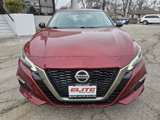 Used 2021 Nissan Altima 2.5 SR image 2
