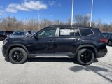 New 2025 Volkswagen Atlas Peak Edition SE image 4