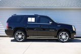 Used 2014 Cadillac Escalade Premium image 2