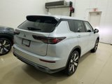 New 2025 Mitsubishi Outlander SE image 6