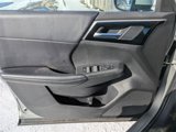 Used 2023 Mitsubishi Outlander SE image 6