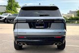 Used 2025 Chevrolet Traverse RS image 4