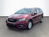 Used 2021 Chrysler Pacifica Touring-L image 3