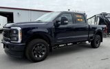 Used 2023 Ford F250 4x4 Crew Cab Super Duty image 3