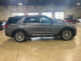 Used 2025 Ford Explorer Platinum image 4