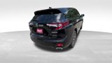 New 2025 Acura RDX SH-AWD image 4