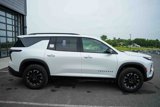 Used 2025 Chevrolet Traverse Z71 image 4