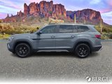 New 2025 Volkswagen Atlas Peak Edition SE image 3