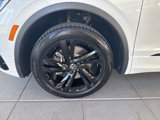 Certified 2024 Volkswagen Tiguan SE R-Line image 6
