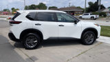 Used 2023 Nissan Rogue S image 5