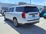 Used 2024 GMC Yukon XL Denali Ultimate image 2
