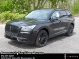 New 2025 Lincoln Corsair Reserve image 2