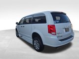 Used 2019 Dodge Grand Caravan SE image 3