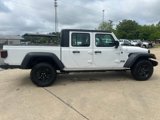 New 2024 Jeep Gladiator Sport image 6