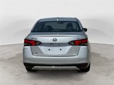 Used 2022 Nissan Versa SV image 4