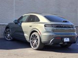 Used 2024 Porsche Macan 4 Electric image 3