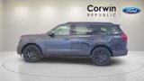 New 2025 Ford Expedition Platinum w/ Stealth Appearance Package image 4