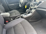 Used 2016 Chevrolet Cruze LT image 6