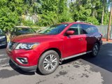 Used 2017 Nissan Pathfinder S image 3