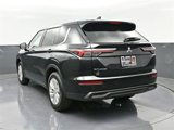 New 2025 Mitsubishi Outlander ES image 3