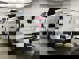 Used 2025 Nissan Frontier SV image 3