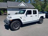 Used 2020 Jeep Gladiator Overland image 2
